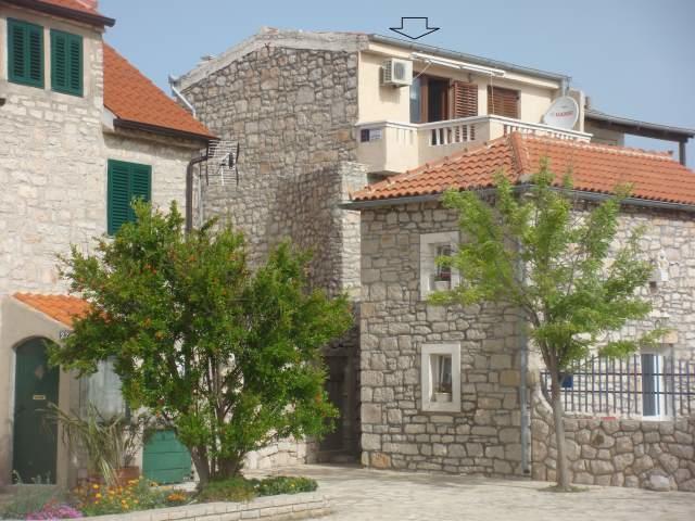Appartement Apartman Klarin - Old Stone House à Jezera Extérieur photo